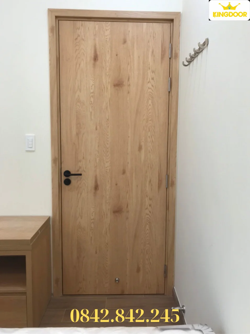 Giá cửa nhựa Composite tại Buôn Mê Thuột