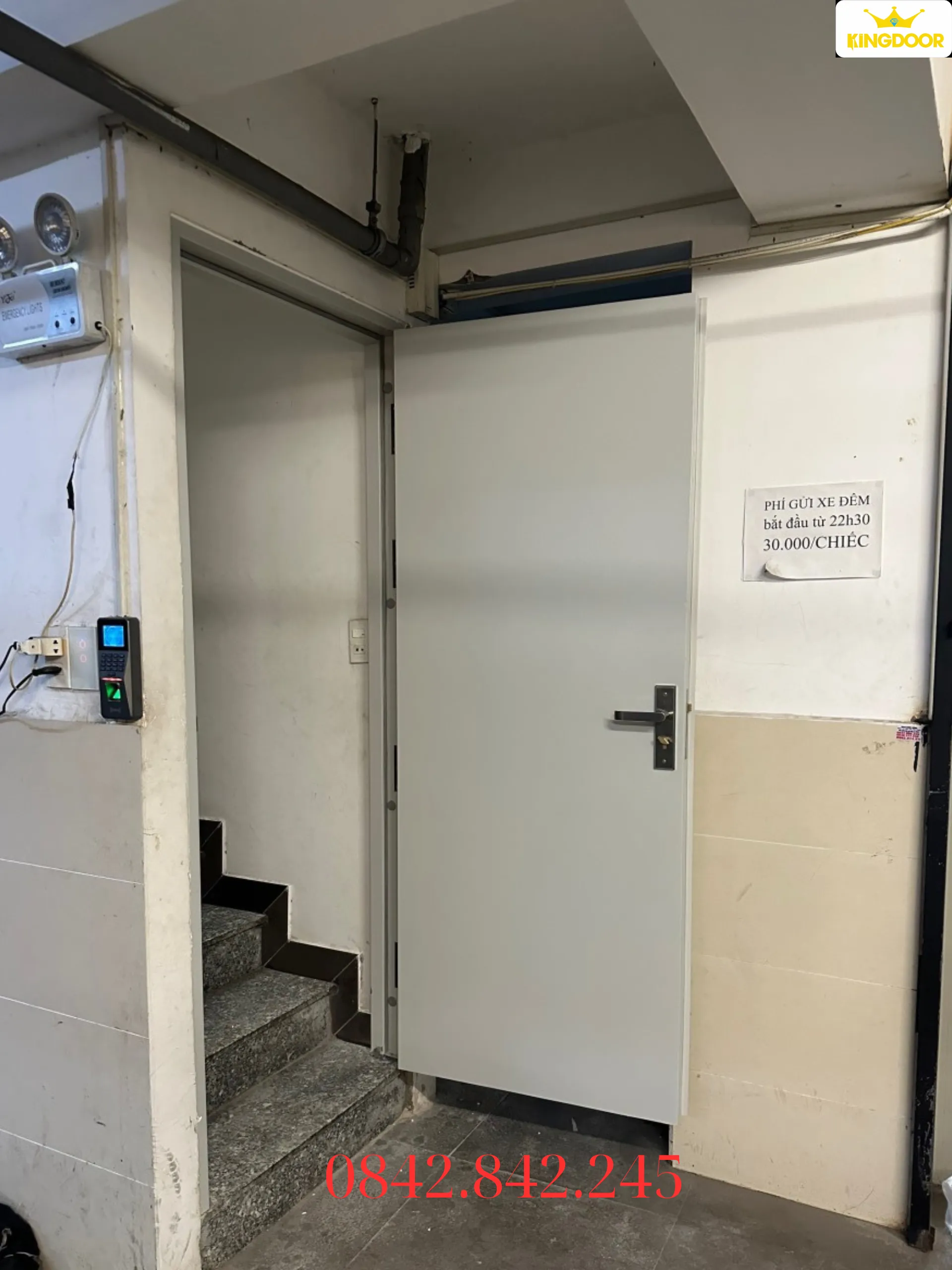 Giá cửa thép chống cháy tại cam Ranh