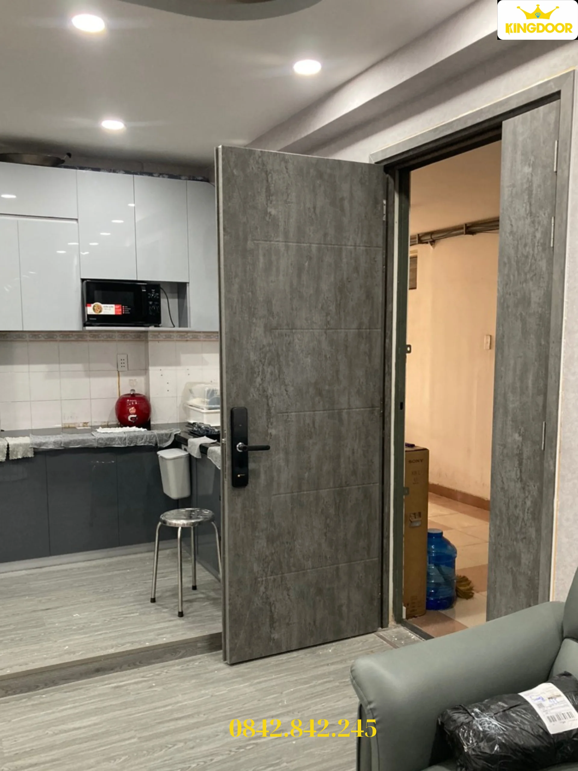 Giá cửa nhựa Composite tại Buôn Mê Thuột