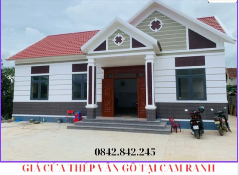 Giá cửa thép vân gỗ tại Cam Ranh