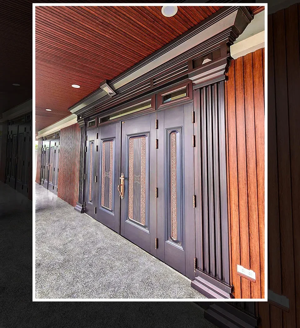 Giá cửa thép vân gỗ Classic 5D mới nhất