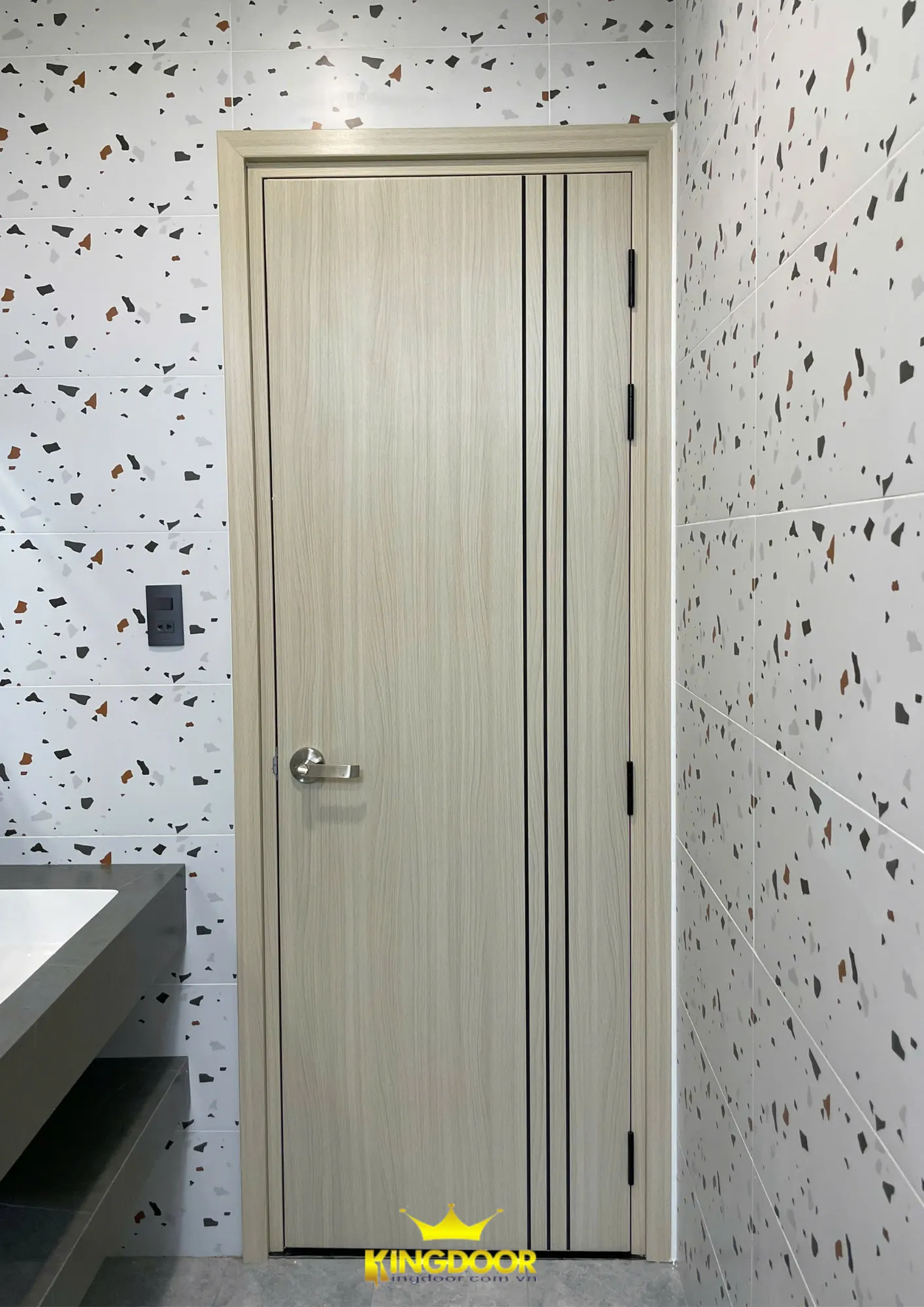 Giá cửa nhựa Composite tại Quy Nhơn