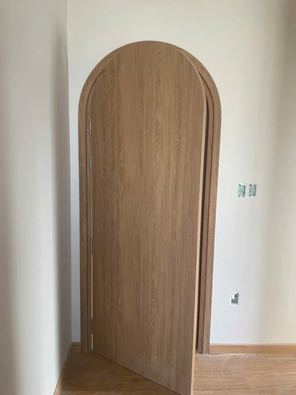 Giá cửa vòm nhựa Composite tại Nha Trang