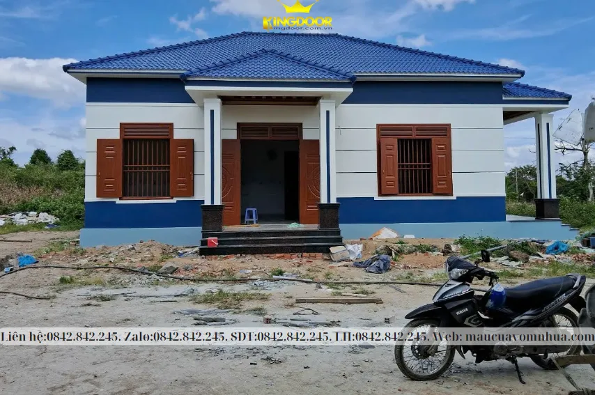 Giá cửa thép vân gỗ Ninh Thuận